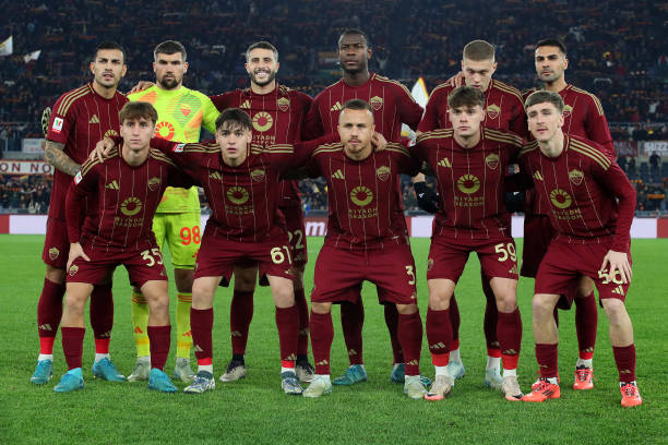 斯特执教费 斯特执教费