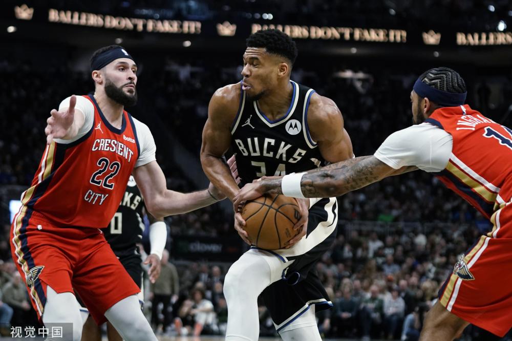 手中不乏与 手中不乏与